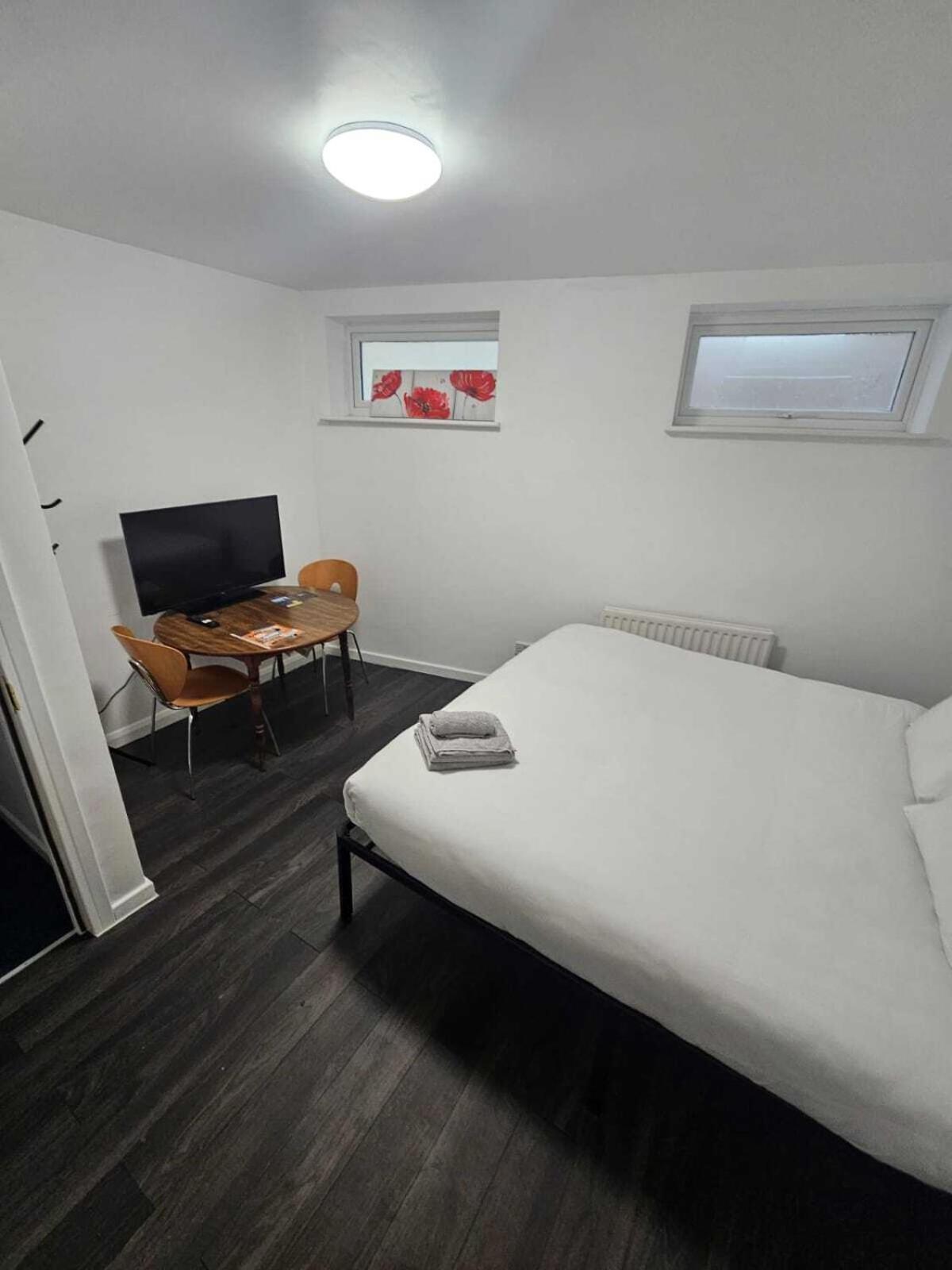 Queens Place - Rooms Brighton ภายนอก รูปภาพ