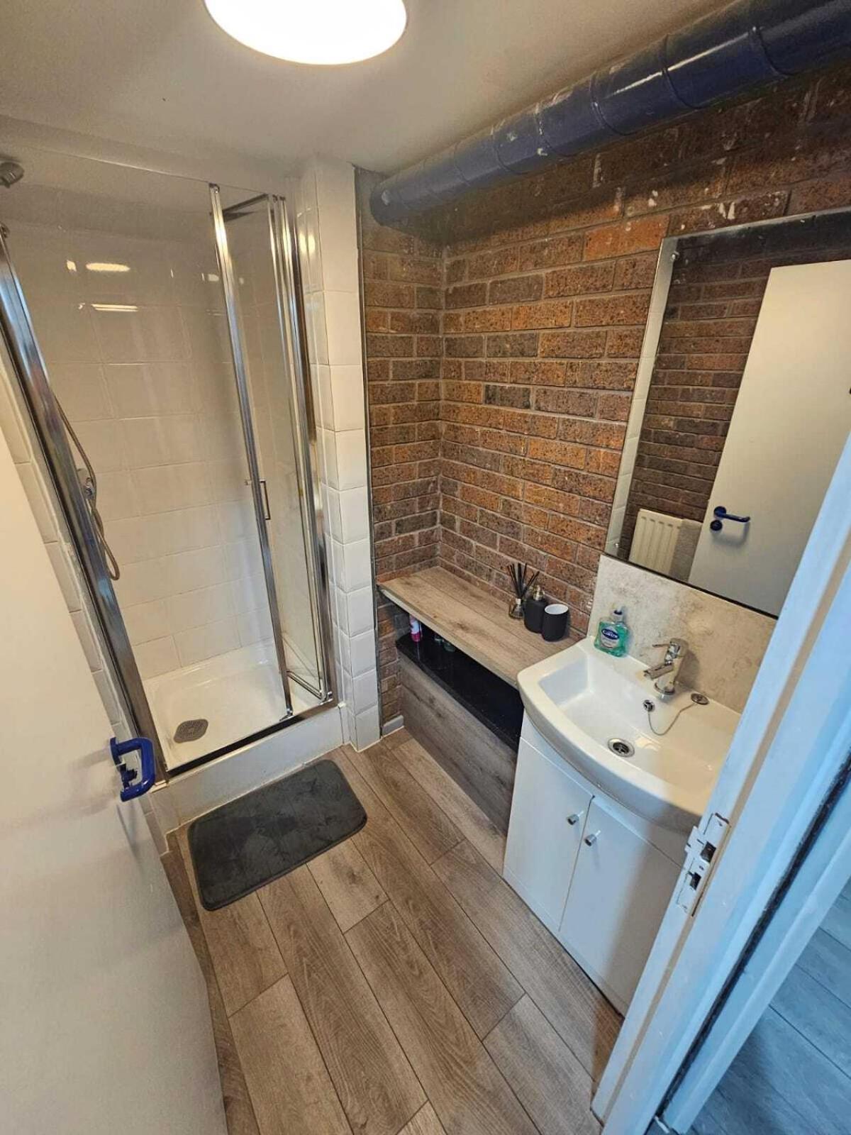 Queens Place - Rooms Brighton ภายนอก รูปภาพ