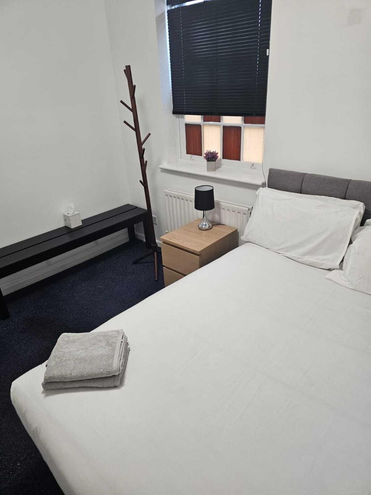 Queens Place - Rooms Brighton ภายนอก รูปภาพ