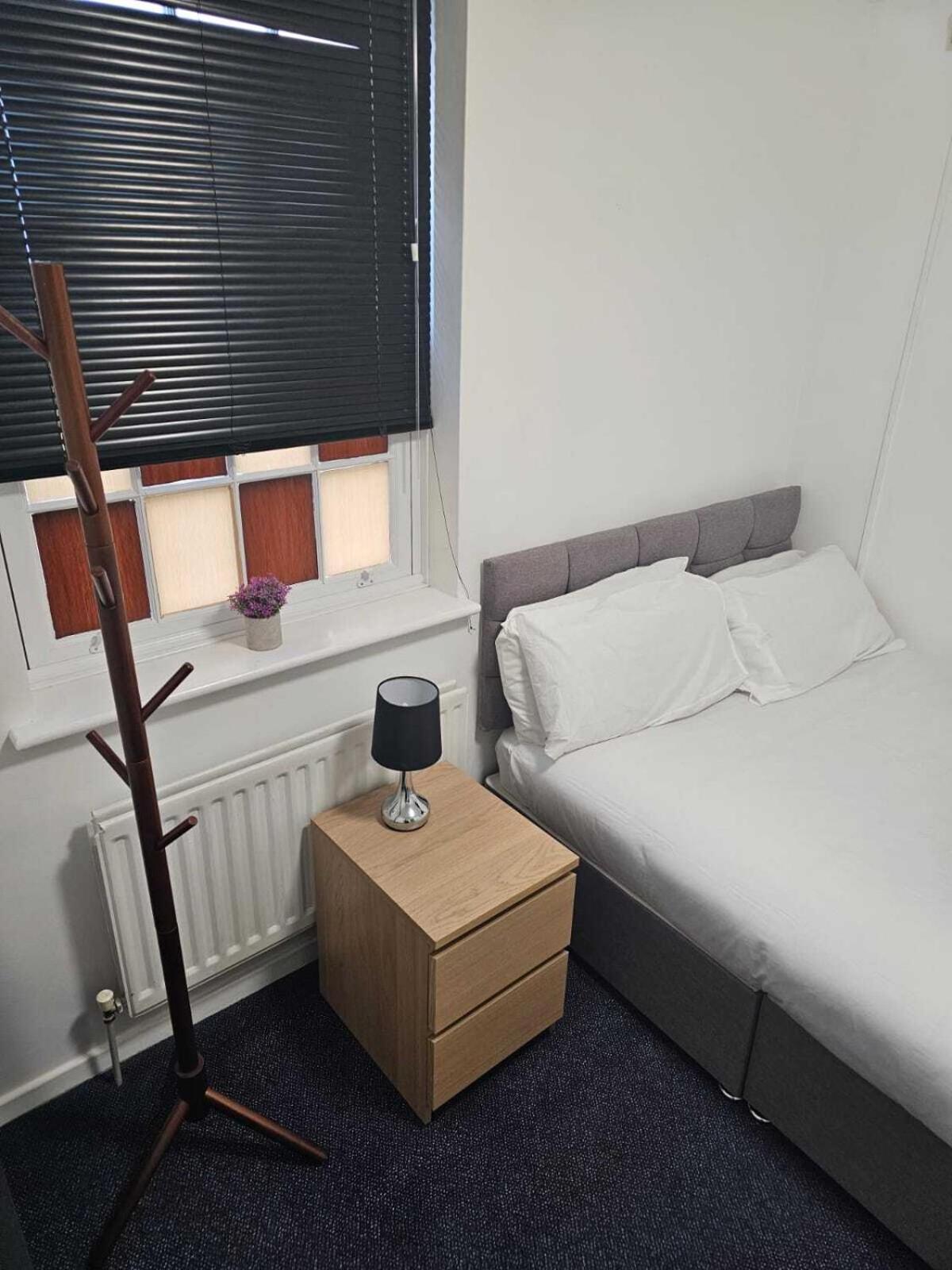 Queens Place - Rooms Brighton ภายนอก รูปภาพ