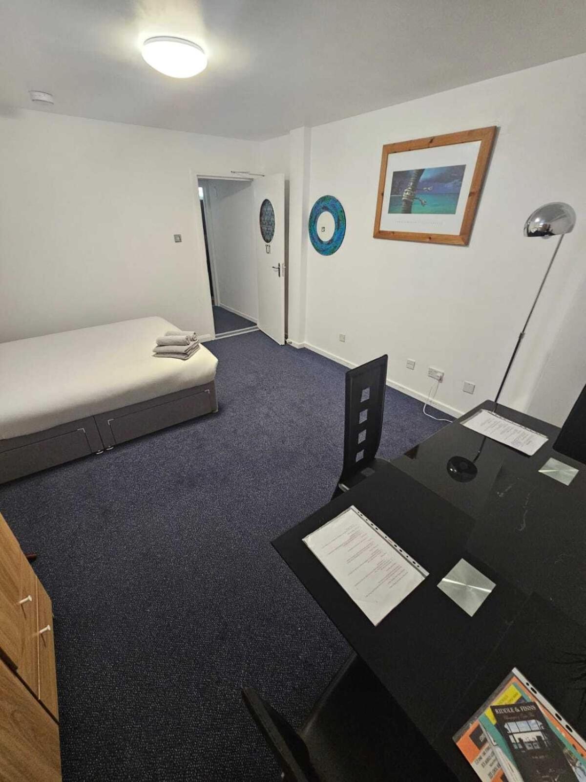 Queens Place - Rooms Brighton ภายนอก รูปภาพ